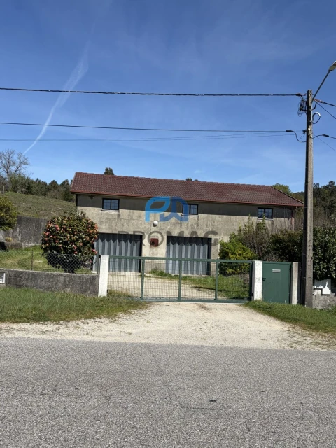 Loja para Venda em Agualonga