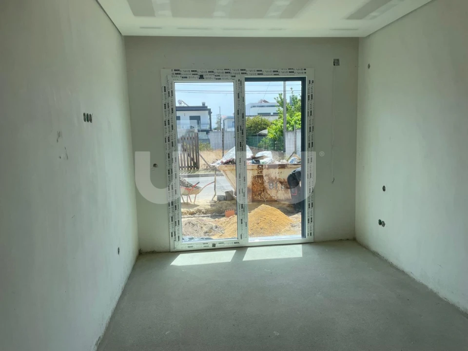 Moradia T4 para Venda em Fernao Ferro Foto 9