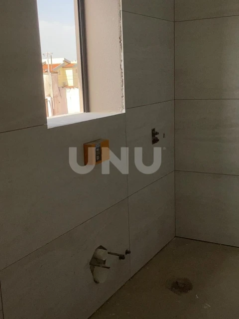 Moradia T4 para Venda em Fernao Ferro
