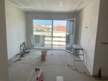Moradia T4 para Venda em Fernao Ferro