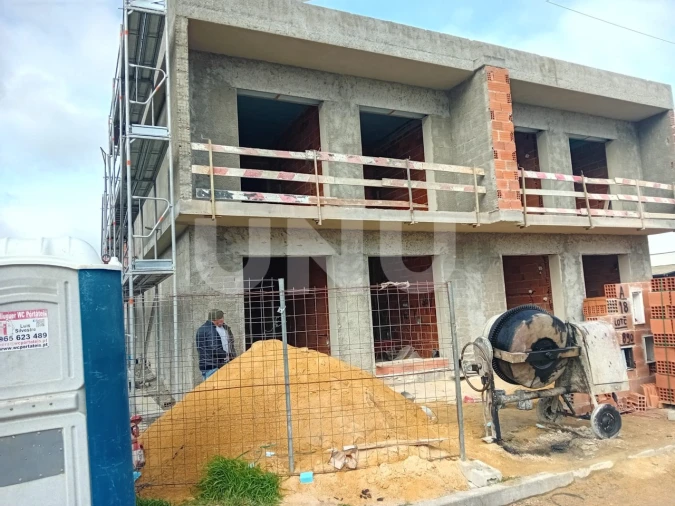 Moradia T4 para Venda em Fernao Ferro Foto 3