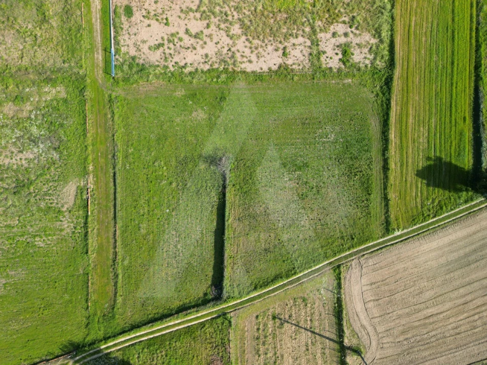 Terreno para Venda em Eixo e Eirol Foto 8