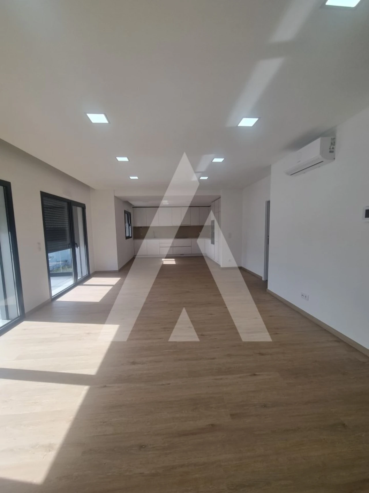 Apartamento T3 para Venda em Condeixa-A-Velha e Condeixa-A-Nova Foto 14