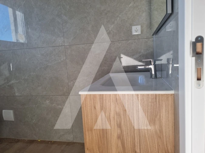 Apartamento T3 para Venda em Condeixa-A-Velha e Condeixa-A-Nova Foto 12