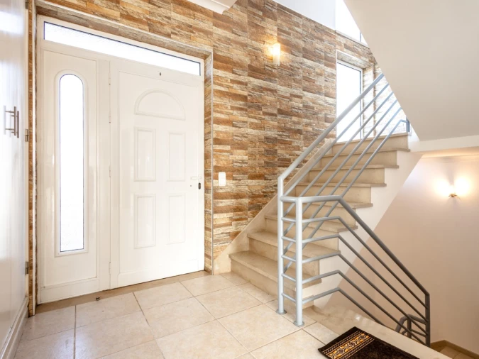 Moradia T4 para Venda em Buarcos Foto 2