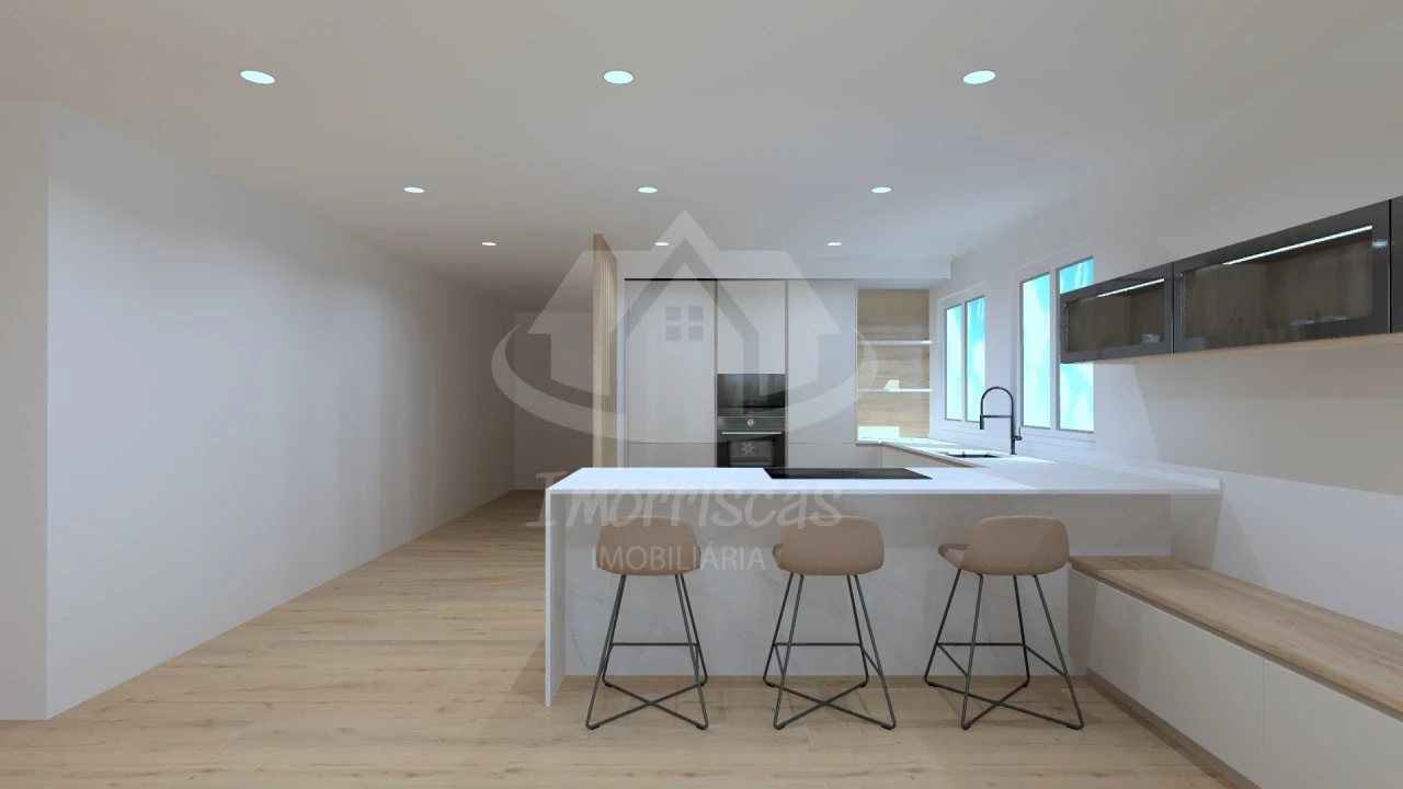 Moradia T4 para Venda em Santa Iria de Azoia, São João da Talha e Bobadela Foto 7