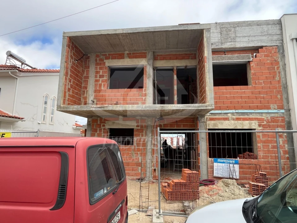 Moradia T4 para Venda em Santa Iria de Azoia, São João da Talha e Bobadela Foto 12