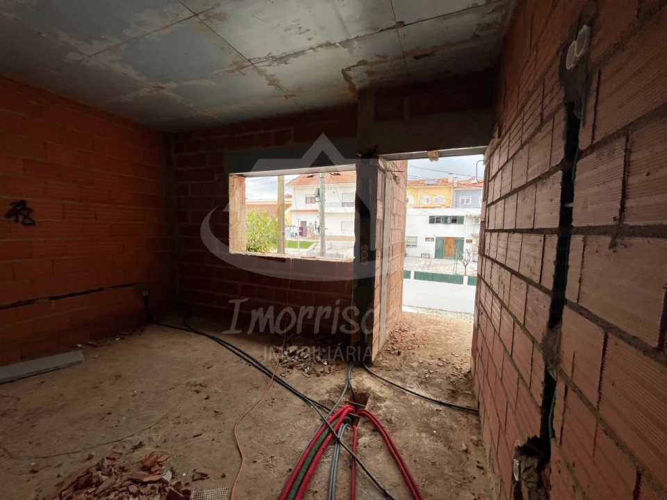 Moradia T4 para Venda em Santa Iria de Azoia, São João da Talha e Bobadela Foto 17