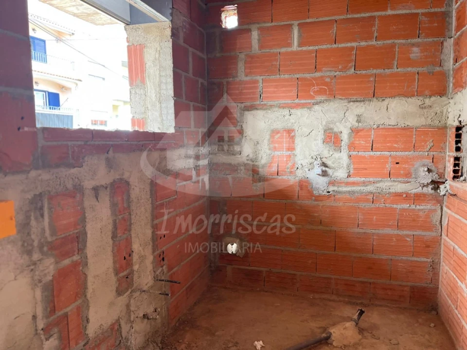 Moradia T4 para Venda em Santa Iria de Azoia, São João da Talha e Bobadela Foto 24