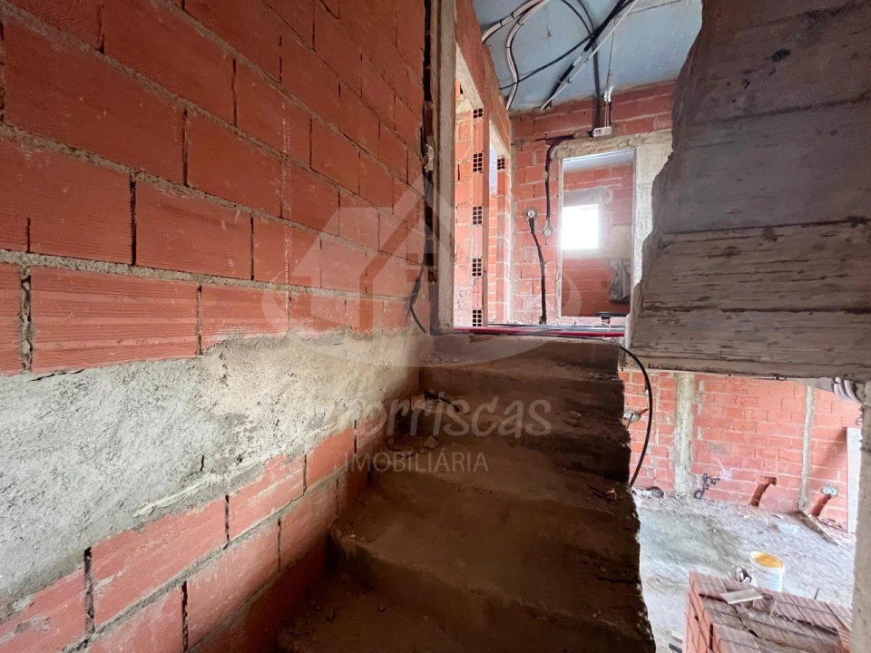 Moradia T4 para Venda em Santa Iria de Azoia, São João da Talha e Bobadela Foto 25