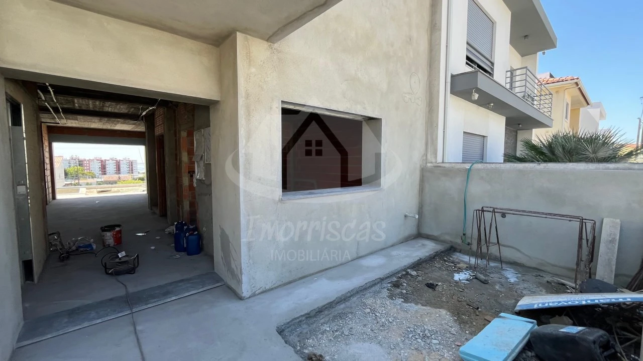Moradia T4 para Venda em Santa Iria de Azoia, São João da Talha e Bobadela Foto 35