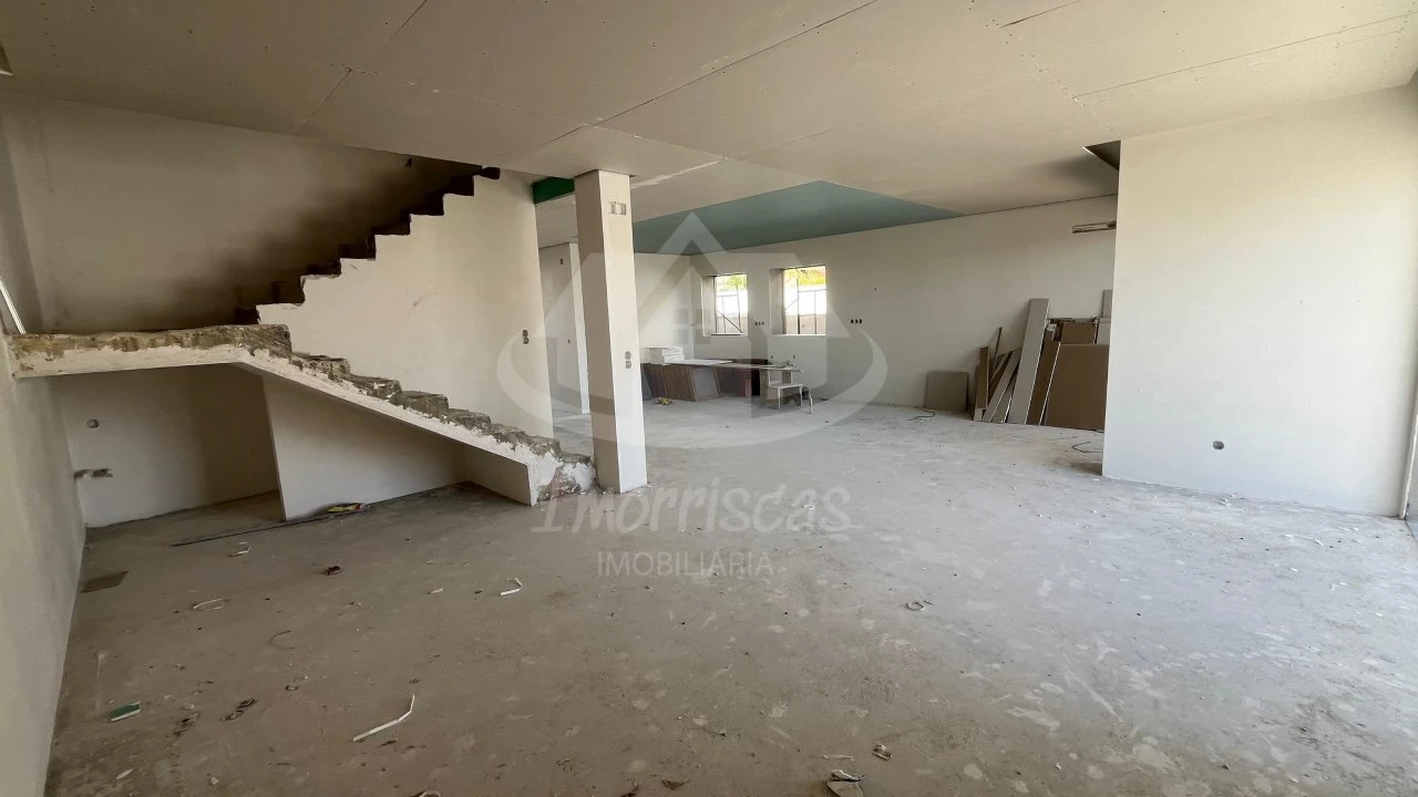 Moradia T4 para Venda em Santa Iria de Azoia, São João da Talha e Bobadela Foto 11