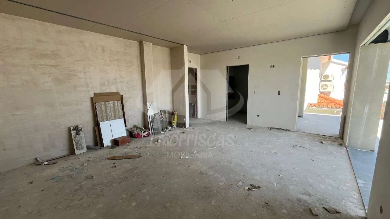Moradia T4 para Venda em Santa Iria de Azoia, São João da Talha e Bobadela Foto 19