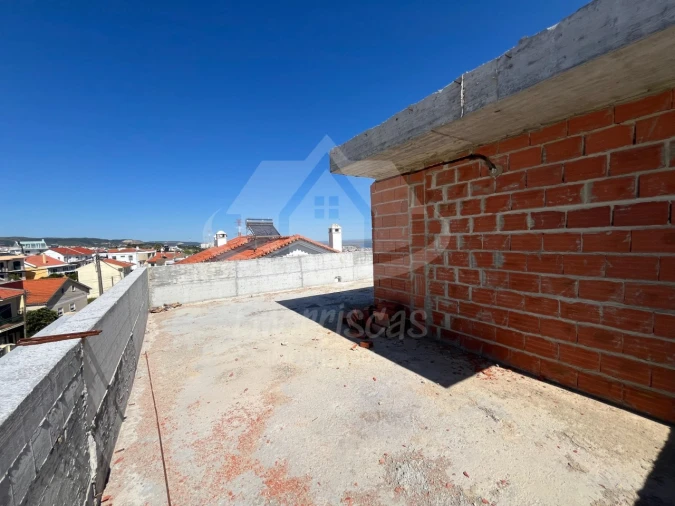 Moradia T4 para Venda em Santa Iria de Azoia, São João da Talha e Bobadela Foto 30