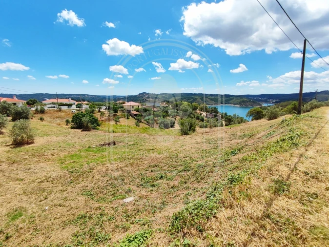 Terreno para Venda em Serra e Junceira Foto 32