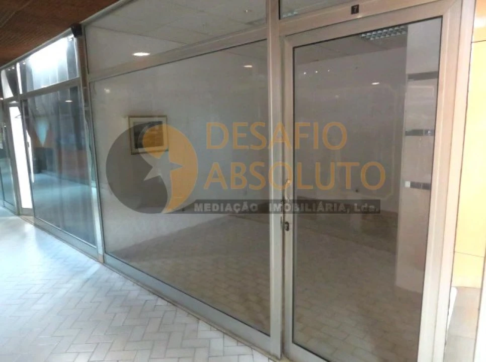 Loja para Venda em Alto do Seixalinho, Santo André e Verderena Foto 7