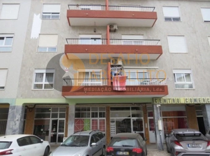 Loja para Venda em Alto do Seixalinho, Santo André e Verderena Foto 1