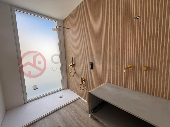 Moradia T3 para Venda em Corroios Foto 14