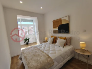 Apartamento T3 para Venda em Benfica