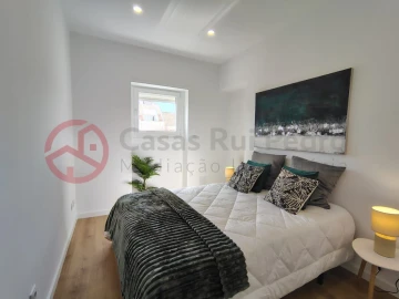 Apartamento T3 para Venda em Benfica