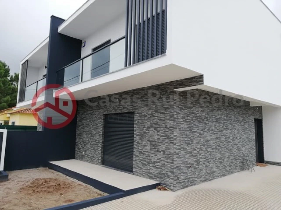 Moradia T3 para Venda em Fernao Ferro Foto 2