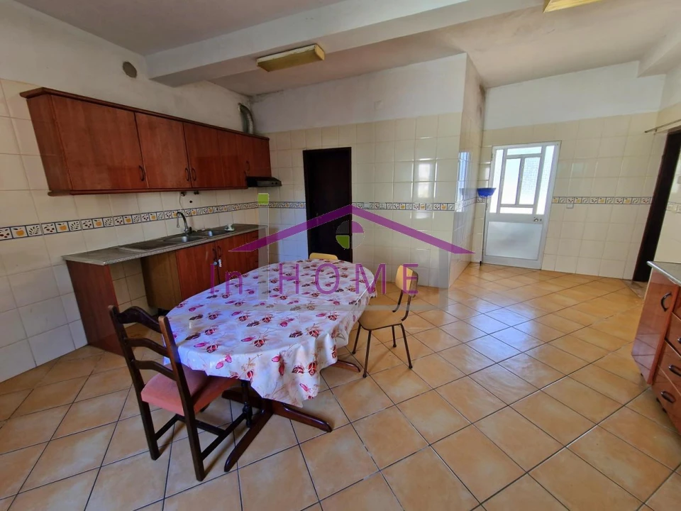 Moradia T3 para Venda em Salir Foto 7