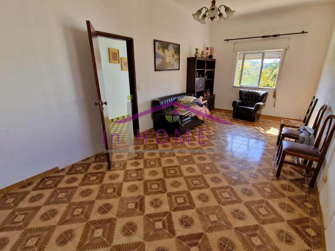 Moradia T3 para Venda em Salir Foto 3