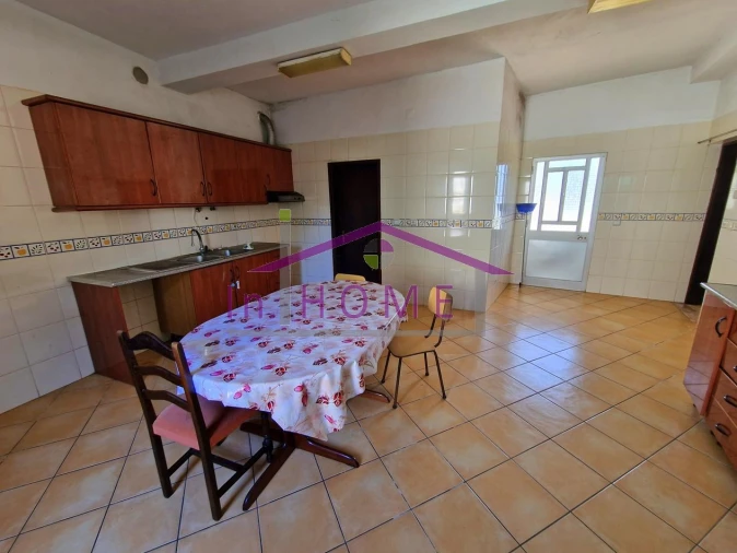 Moradia T3 para Venda em Salir Foto 7