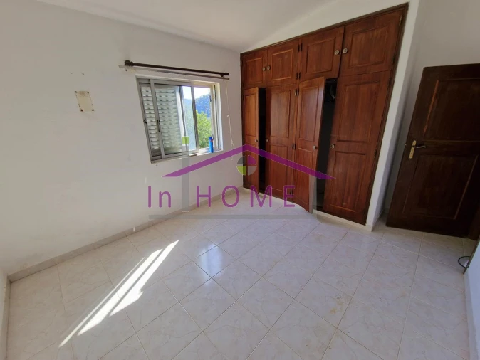 Moradia T3 para Venda em Salir Foto 12