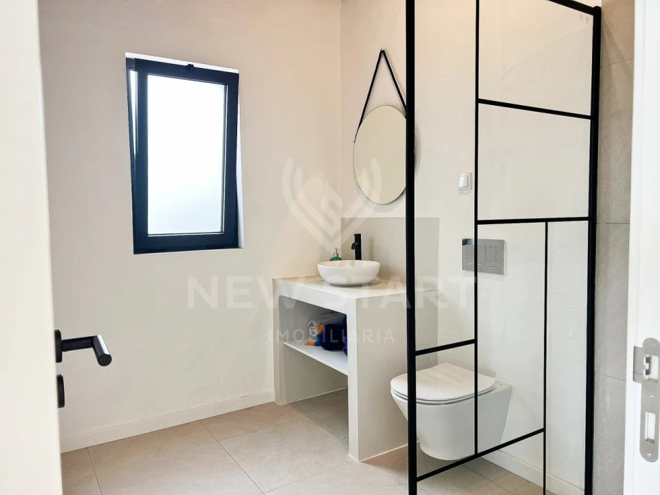 Moradia T3 para Venda em Santa Barbara de Nexe Foto 32