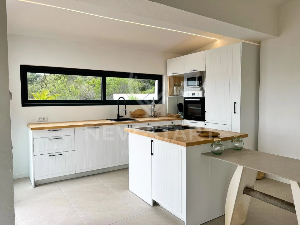 Moradia T3 para Venda em Santa Barbara de Nexe Foto 7