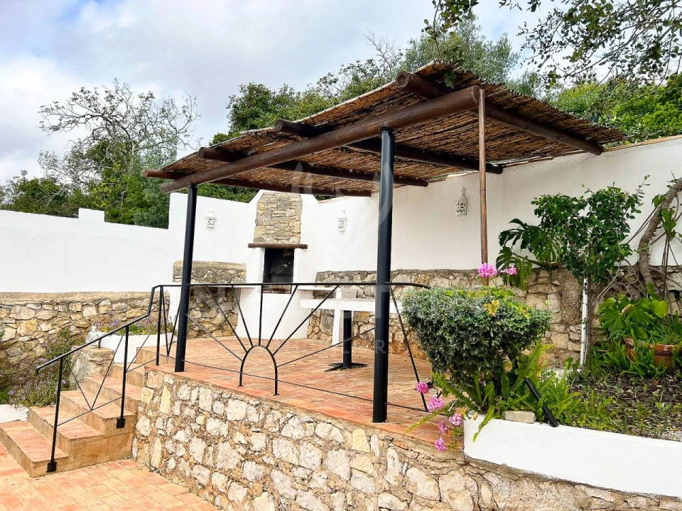 Moradia T3 para Venda em Santa Barbara de Nexe Foto 16