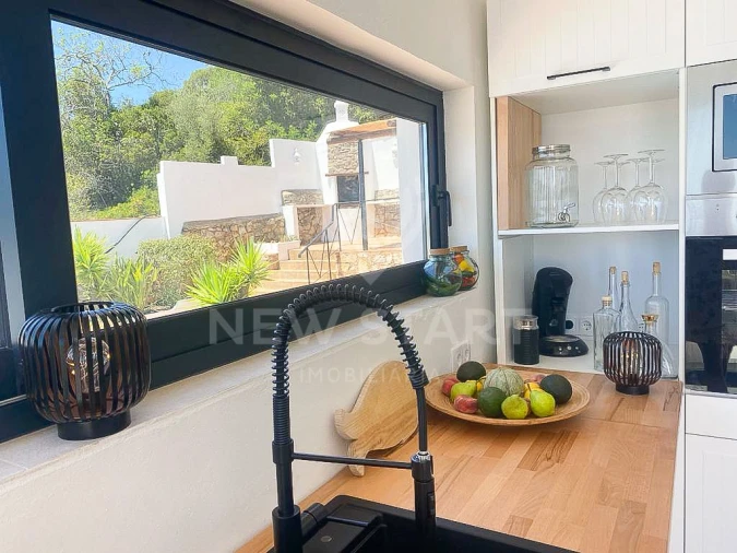 Moradia T3 para Venda em Santa Barbara de Nexe Foto 5