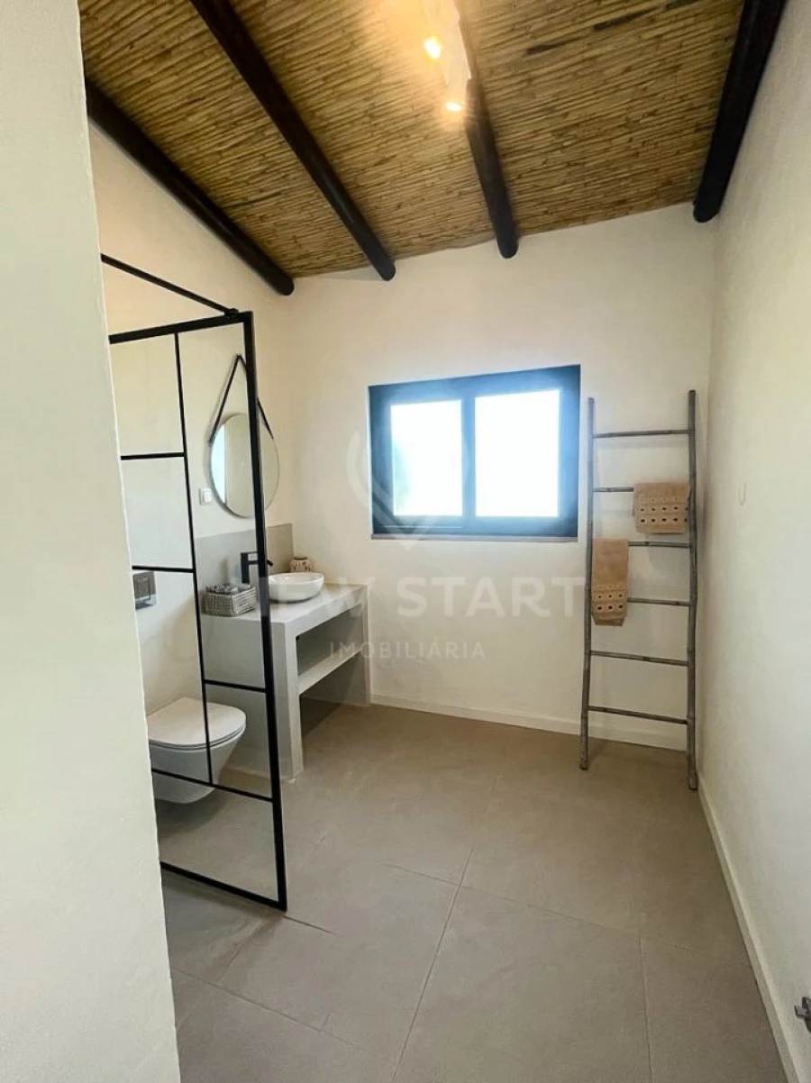 Moradia T3 para Venda em Santa Barbara de Nexe Foto 41