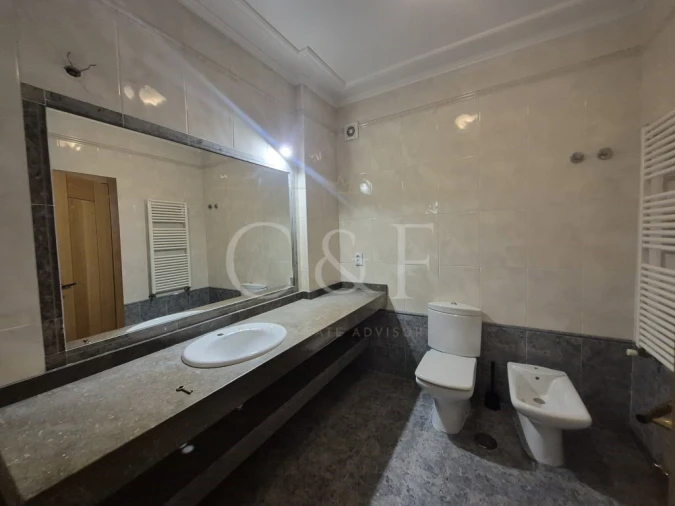 Apartamento T2 para Venda em Vila Franca de Xira Foto 18