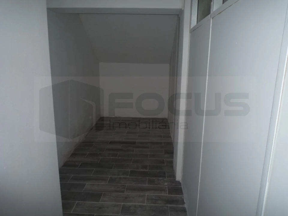 Loja para Arrendamento em Glória e Vera Cruz Foto 8