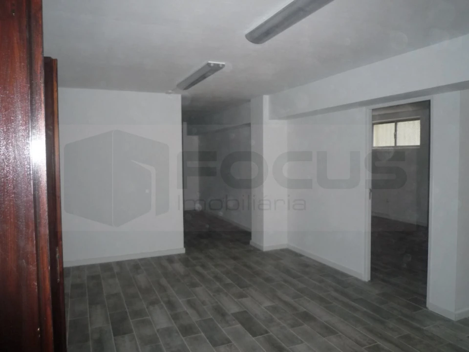 Loja para Arrendamento em Glória e Vera Cruz Foto 11