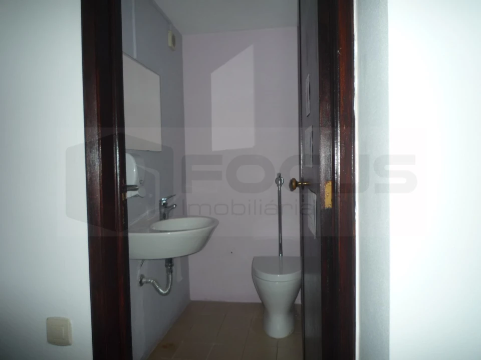 Loja para Arrendamento em Glória e Vera Cruz Foto 27