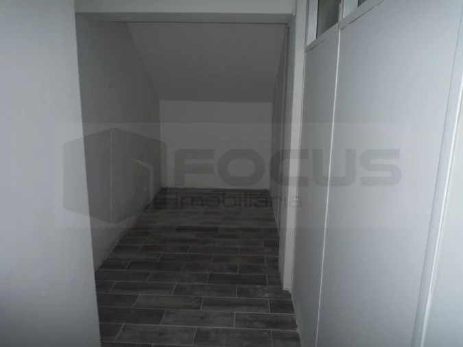 Loja para Arrendamento em Glória e Vera Cruz Foto 8