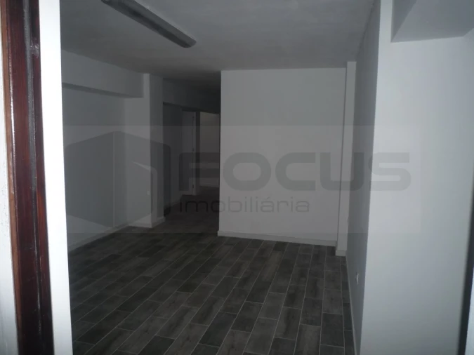 Loja para Arrendamento em Glória e Vera Cruz Foto 9