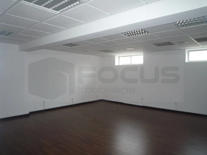 Loja para Arrendamento em Glória e Vera Cruz Foto 15