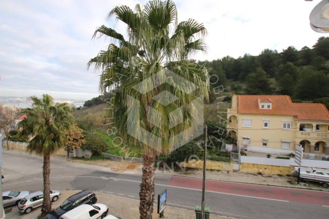 Apartamento T2 para Venda em Caparica e Trafaria Foto 30