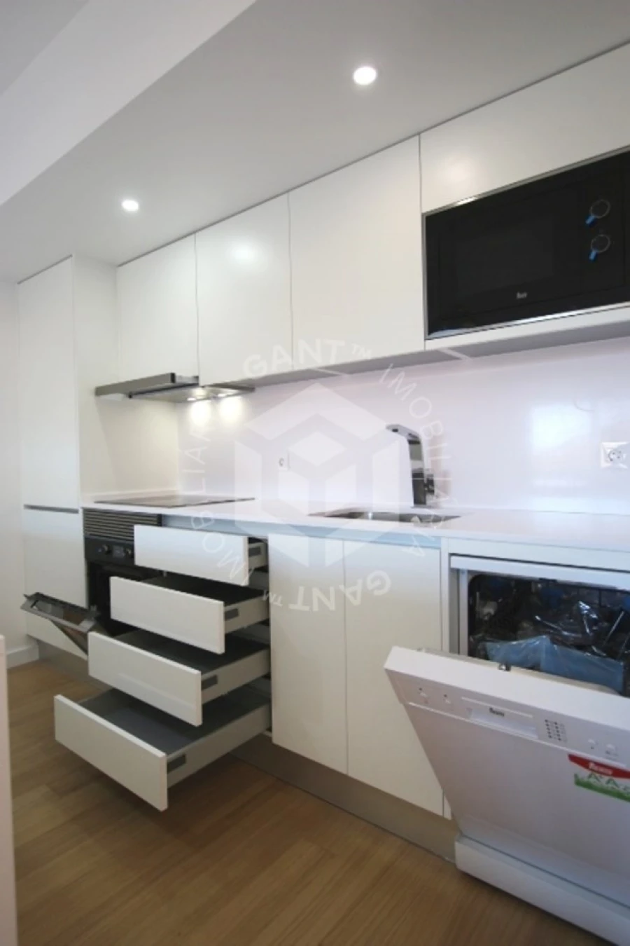 Apartamento T2 para Venda em Caparica e Trafaria Foto 10