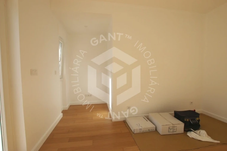 Apartamento T2 para Venda em Caparica e Trafaria Foto 18