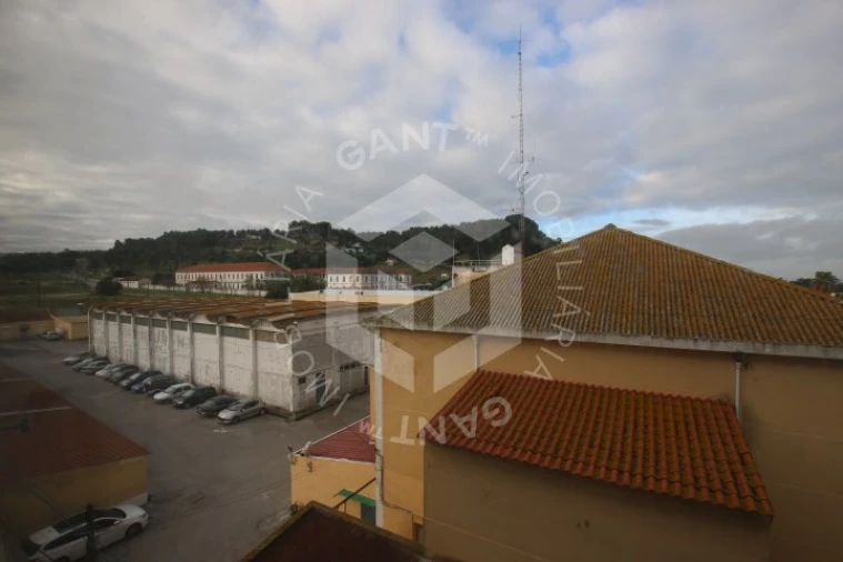 Apartamento T2 para Venda em Caparica e Trafaria Foto 28