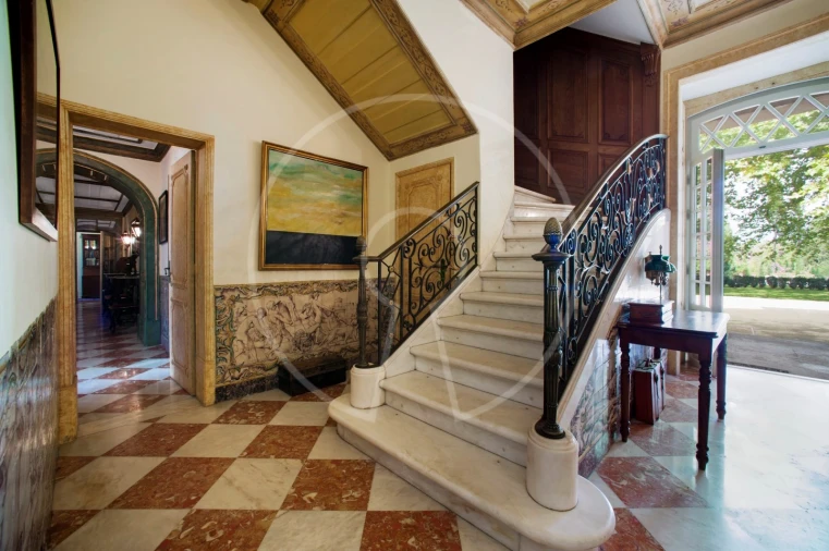 Moradia T7 para Venda em Lumiar Foto 11