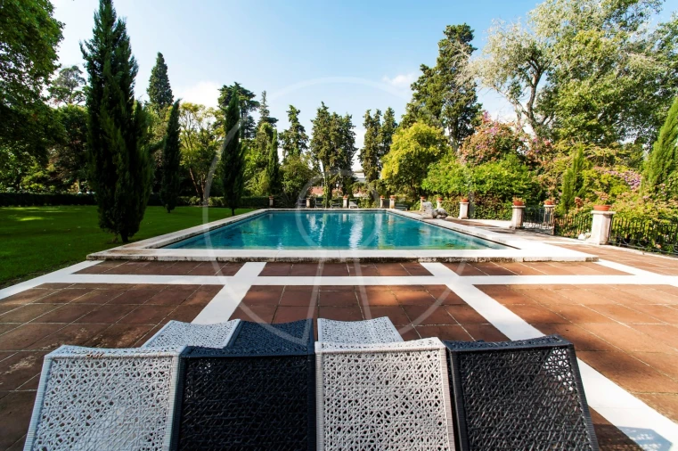 Moradia T7 para Venda em Lumiar Foto 18