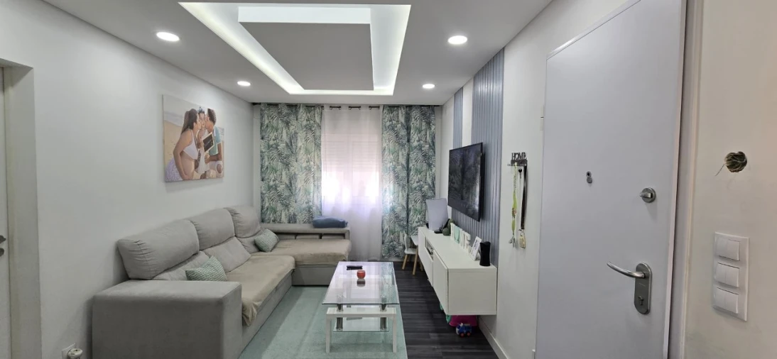 Apartamento para Venda em Camarate, Unhos e Apelação Foto 3