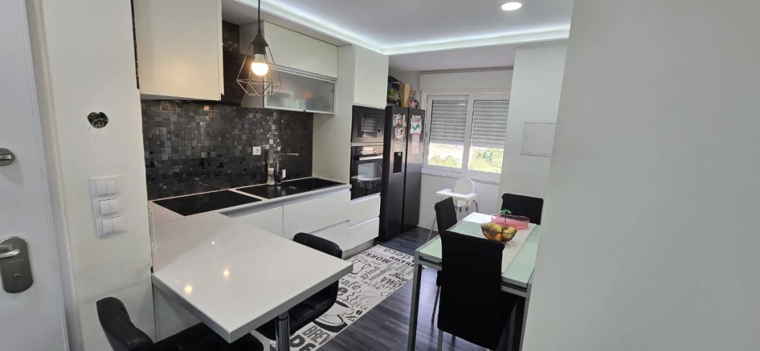 Apartamento para Venda em Camarate, Unhos e Apelação Foto 6