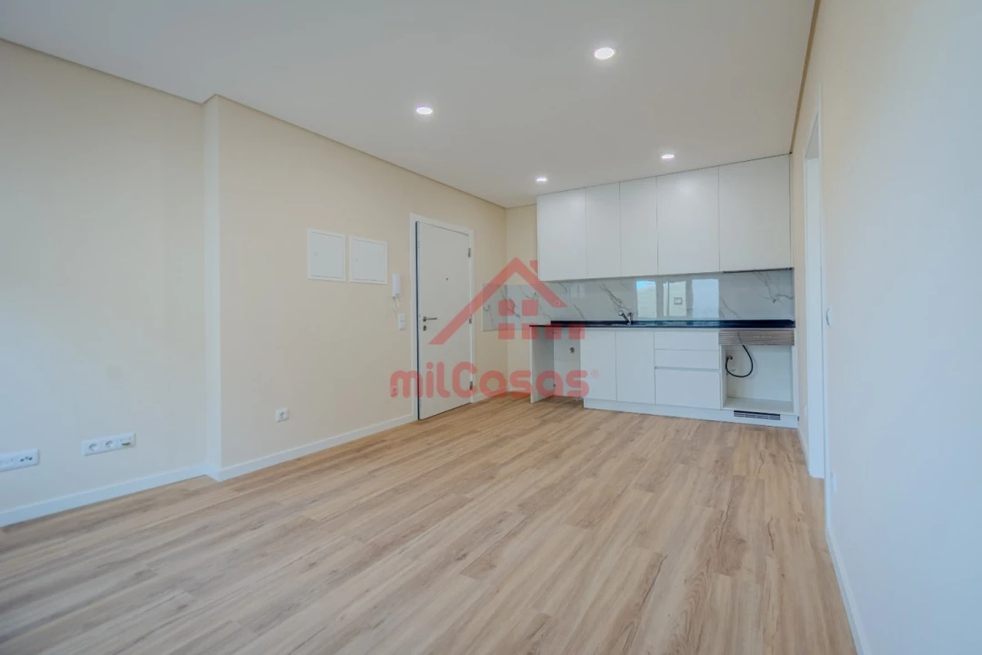 Apartamento T1 para Venda em Vilar Foto 2